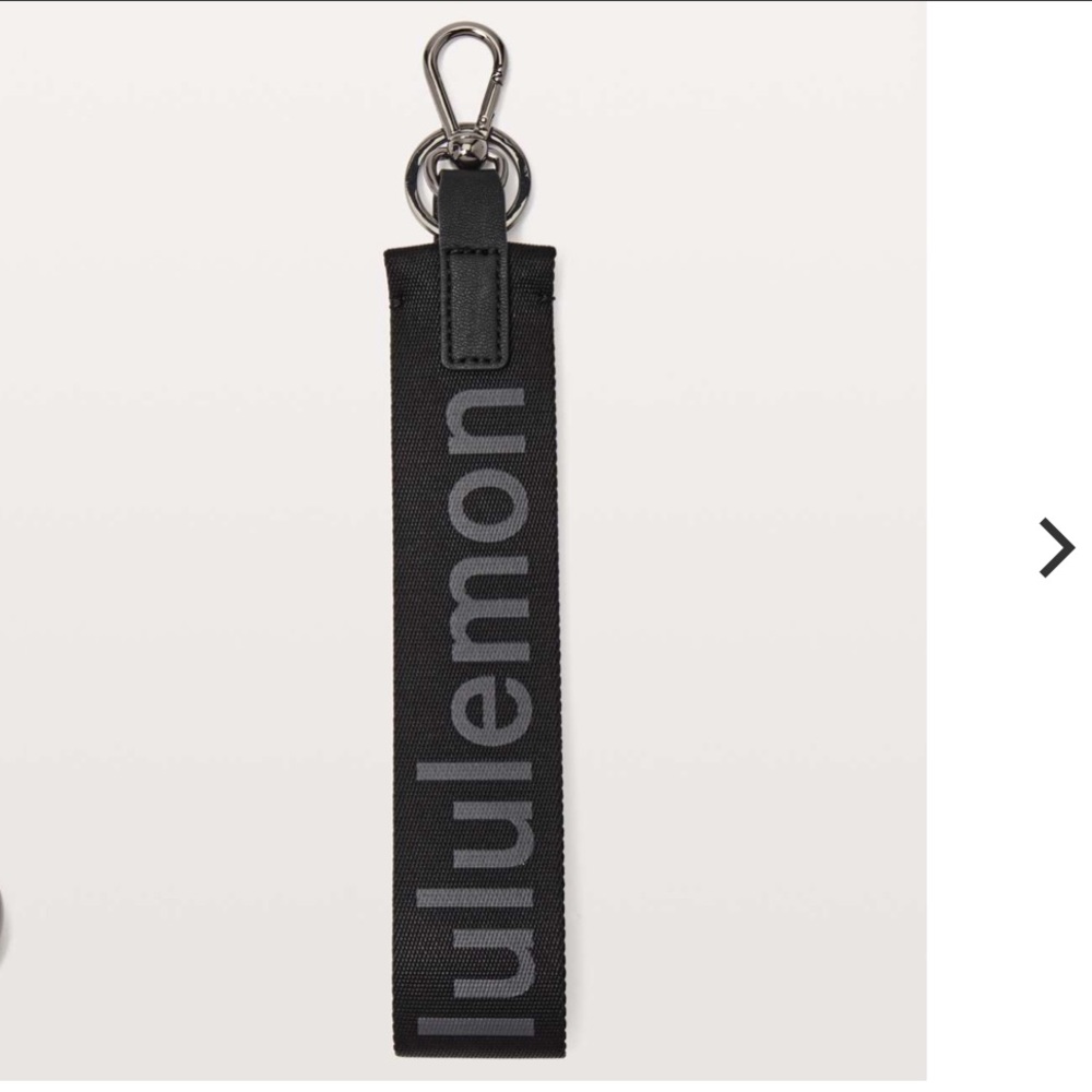 Lululemon Never Lost Keychain Black/Super Dark